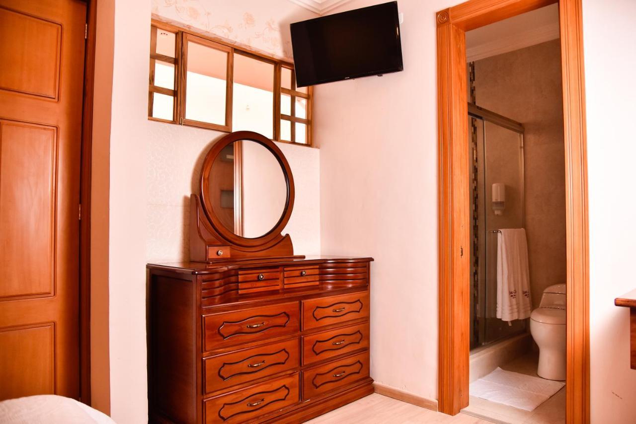Hotel Boutique Casa Ruth En Cuenca Exterior photo