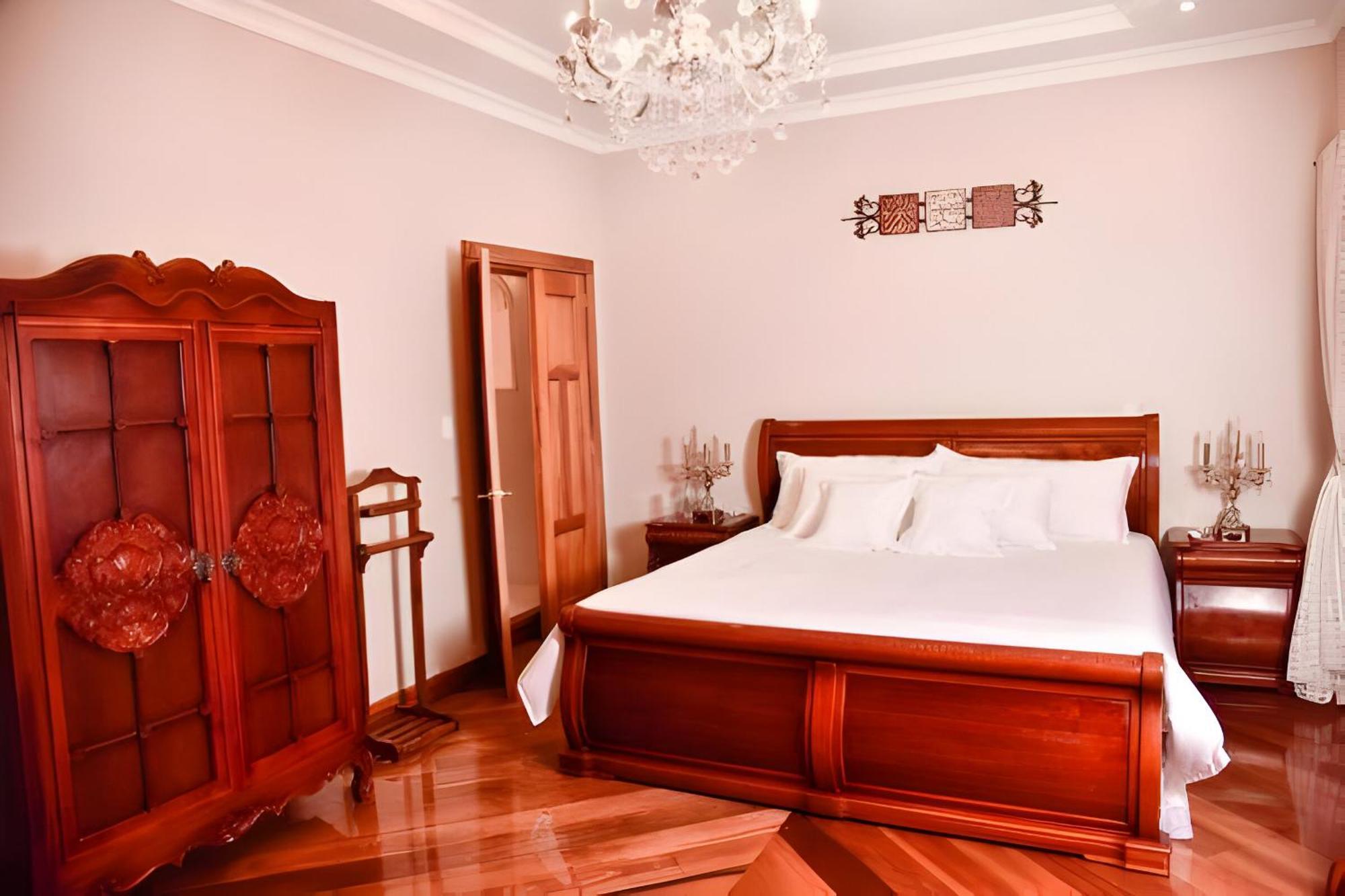 Hotel Boutique Casa Ruth En Cuenca Exterior photo
